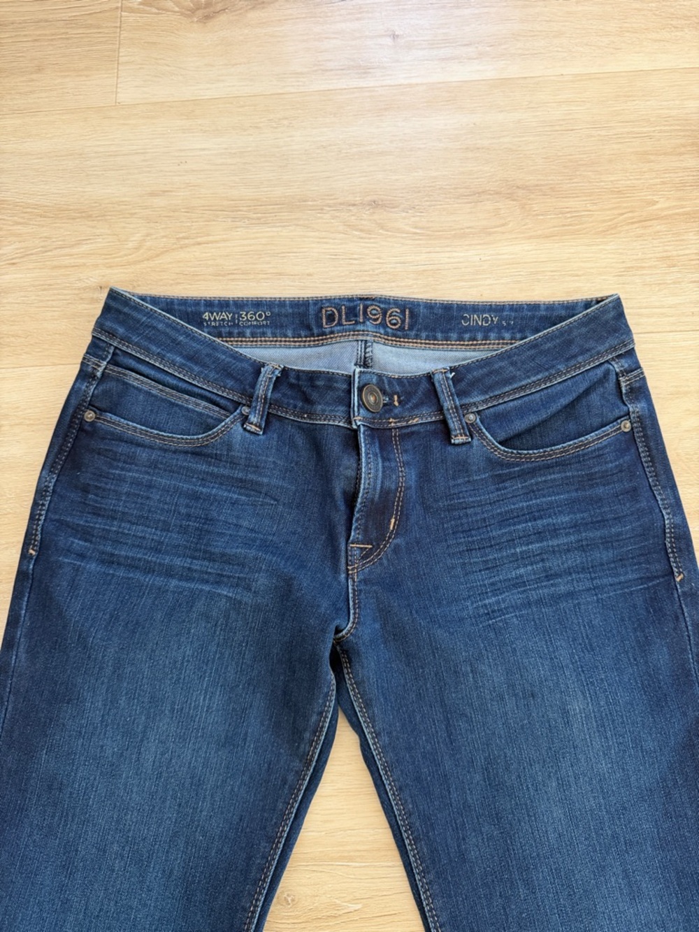 DL1961 Dark Blue Flare Jeans - Picture 2 of 3